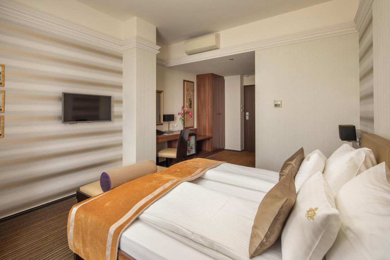 Grand Hotel Glorius มาโค ภายนอก รูปภาพ
